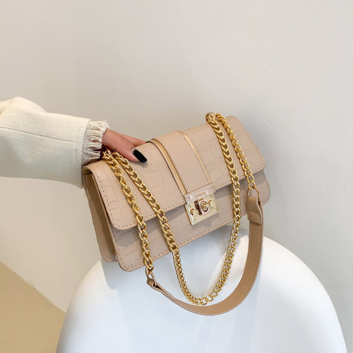 Elara Chain Shoulder Bag